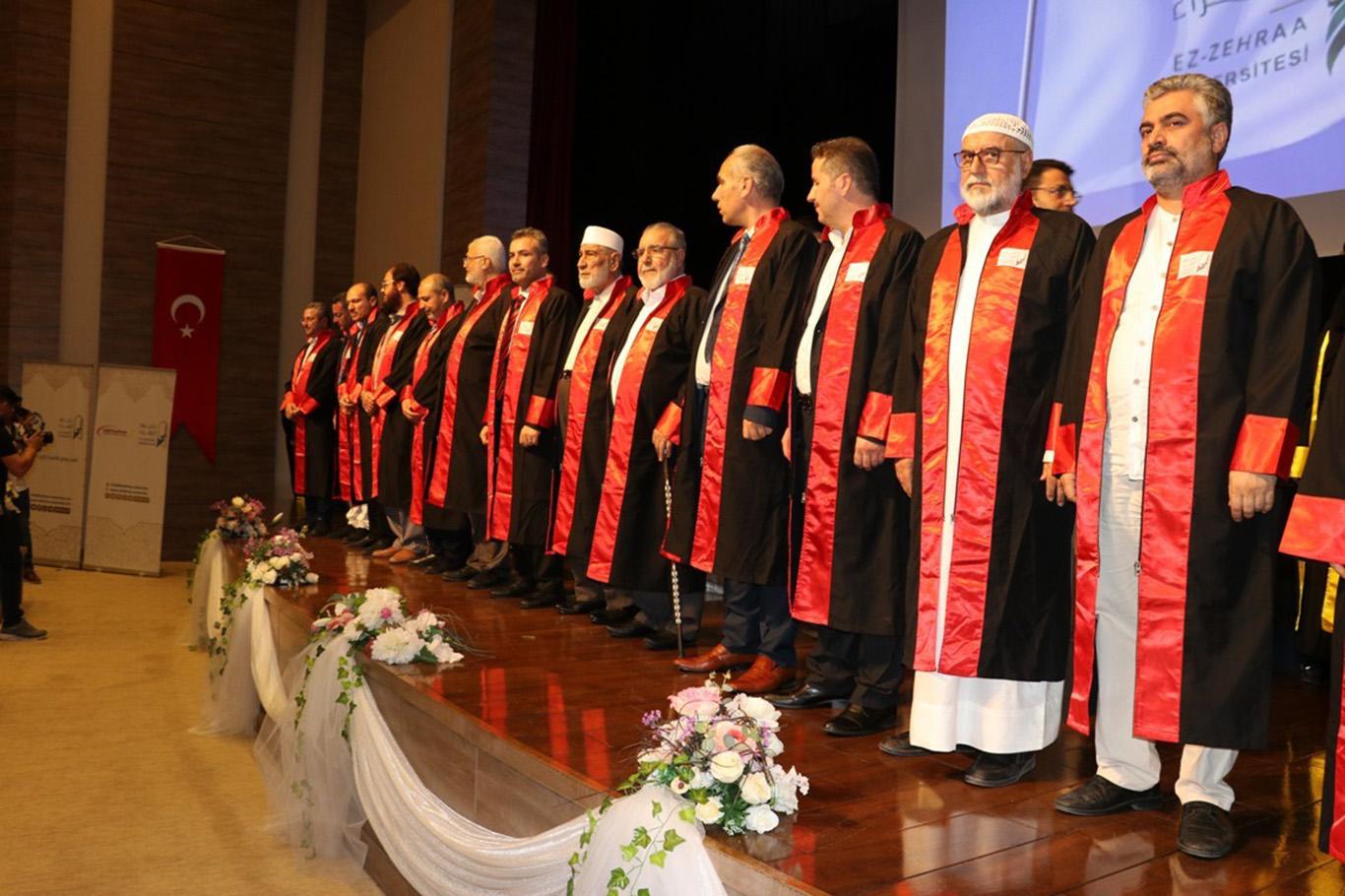 "Ümmet, zulümden kurtulmak istiyorsa ilim sahibi olmalı" "Ümmet, zulümden kurtulmak istiyorsa ilim sahibi olmalı"
